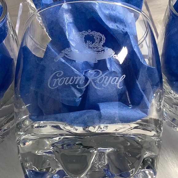 Crown Royal Set of 4 Etched Crystal Low Ball Rocks Glass Whiskey Glasses Barware - Picture 9 of 16